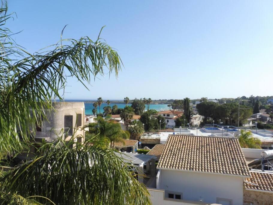 Appartamento In Villa A 100 Metri Dal Mare Fontane Bianche Esterno foto